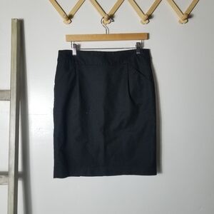 ANN TAYLOR BLACK SKIRT SIZE 8